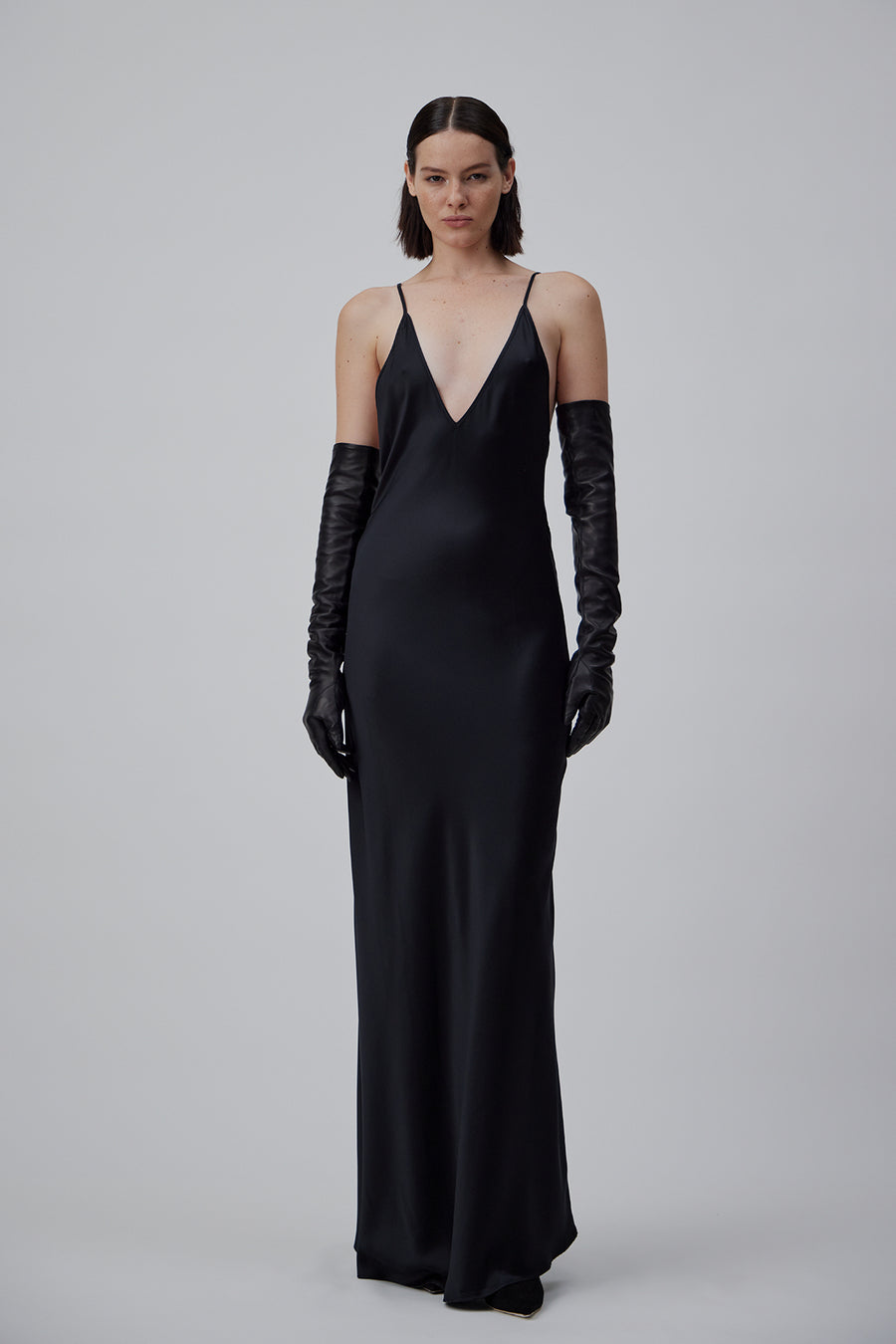 SILK EVENING DRESS IN BLACK