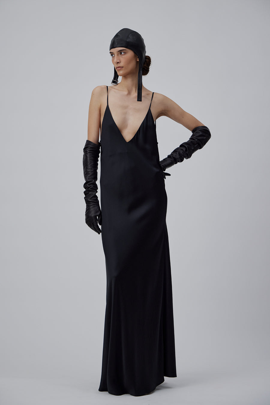 SLIP SILK DRESS IN GLOSSY BLACK