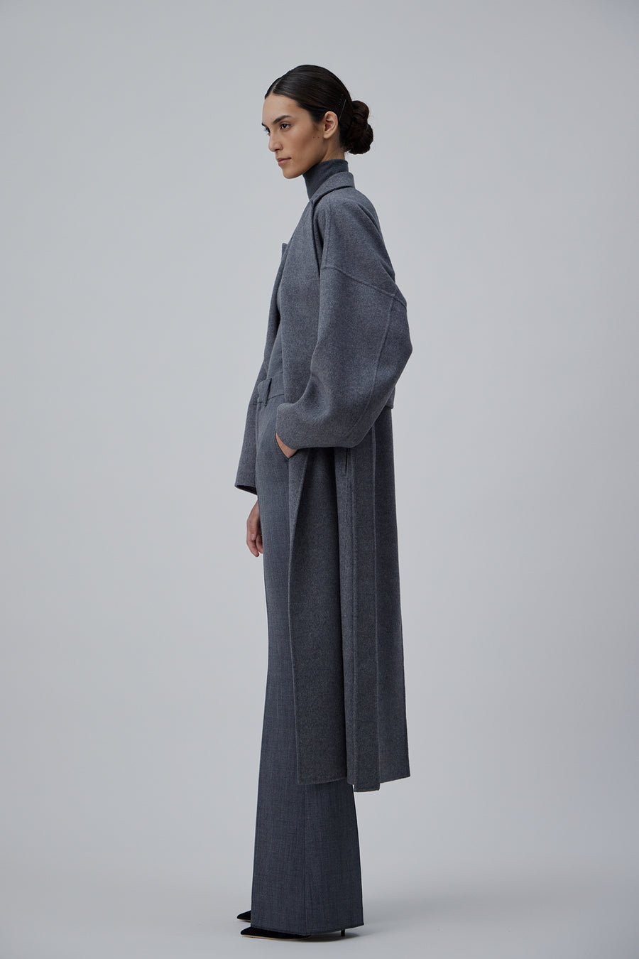 DOUBLE FACE WRAP CASHMERE COAT IN GREY