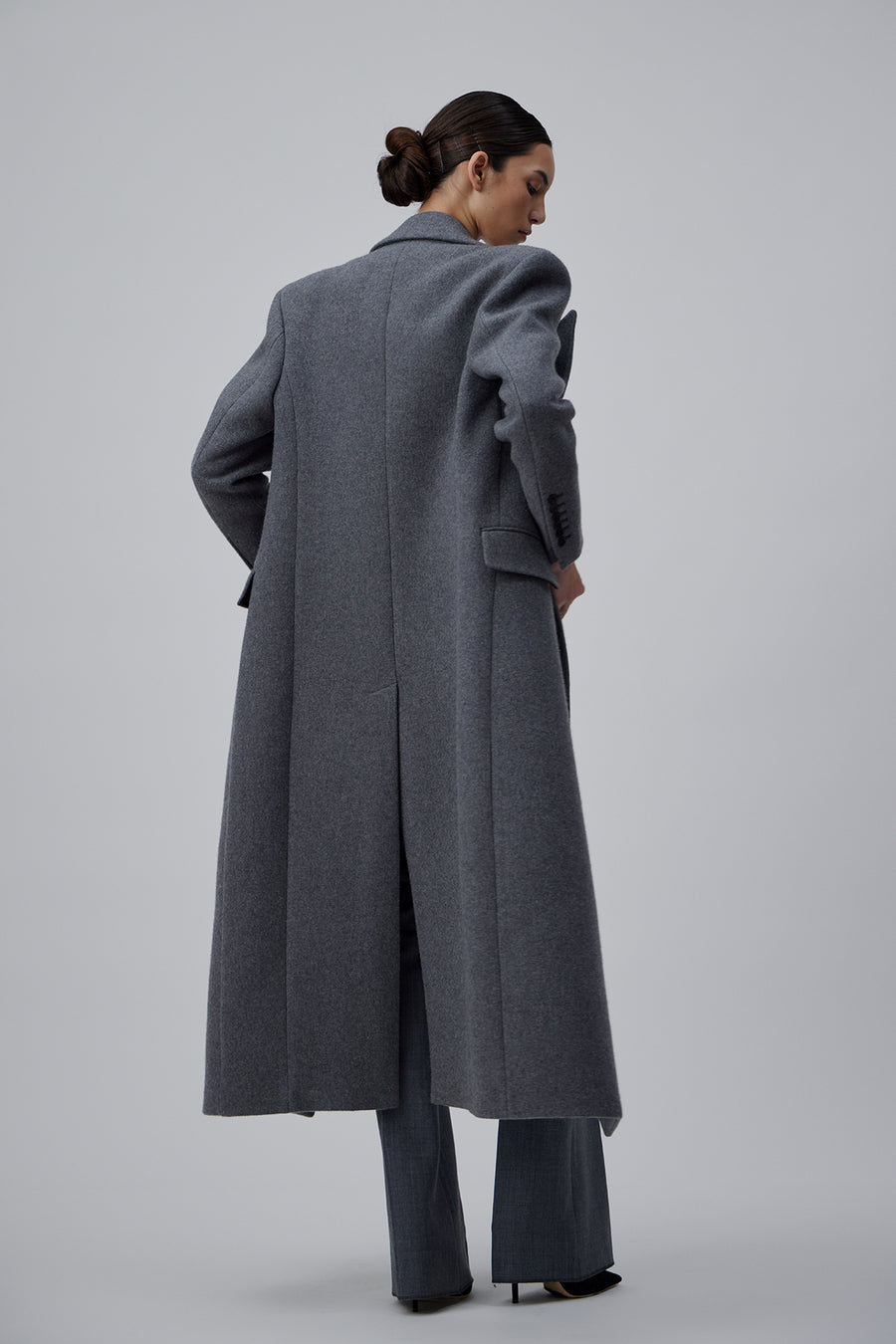 OVERSIZE DOUBLE BREASTED COAT WITH SIDE SLIT IN DARK GREY