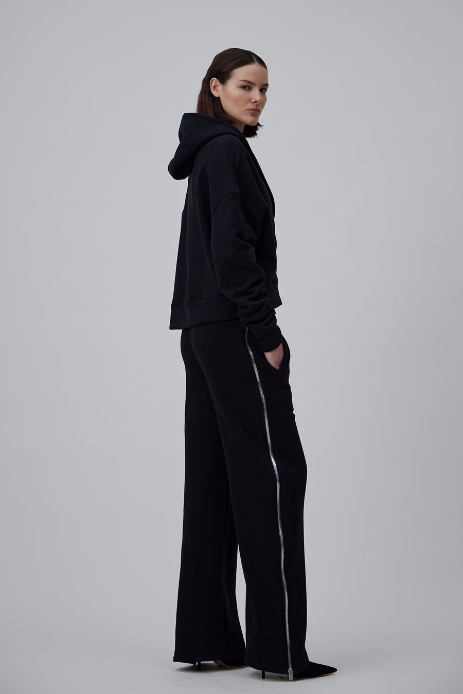 OVERSIZE SWEATSHIRT HODDIE IN GLOSSY BLACK