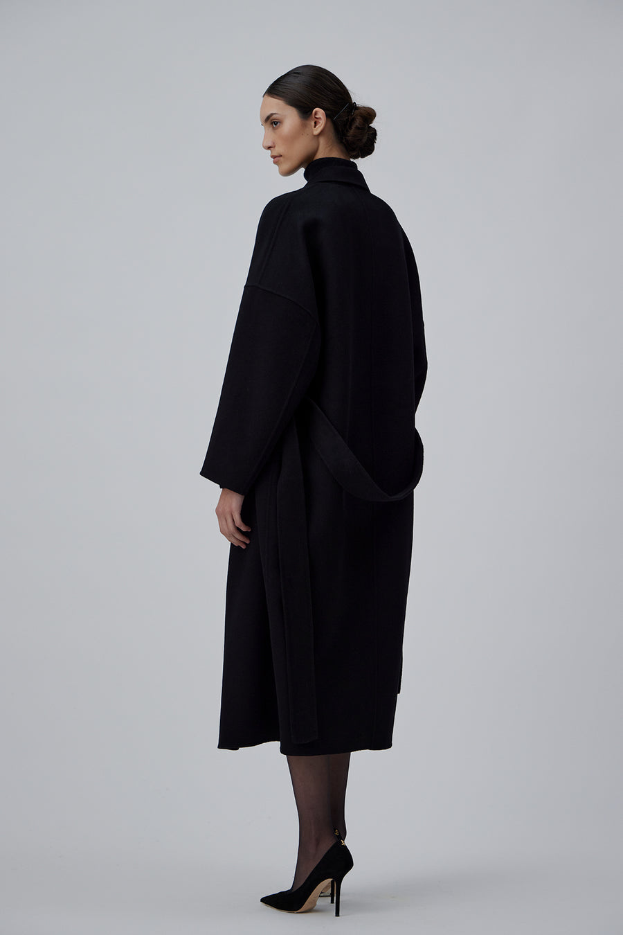 DOUBLE FACE WRAP CASHMERE COAT IN GLOSSY BLACK