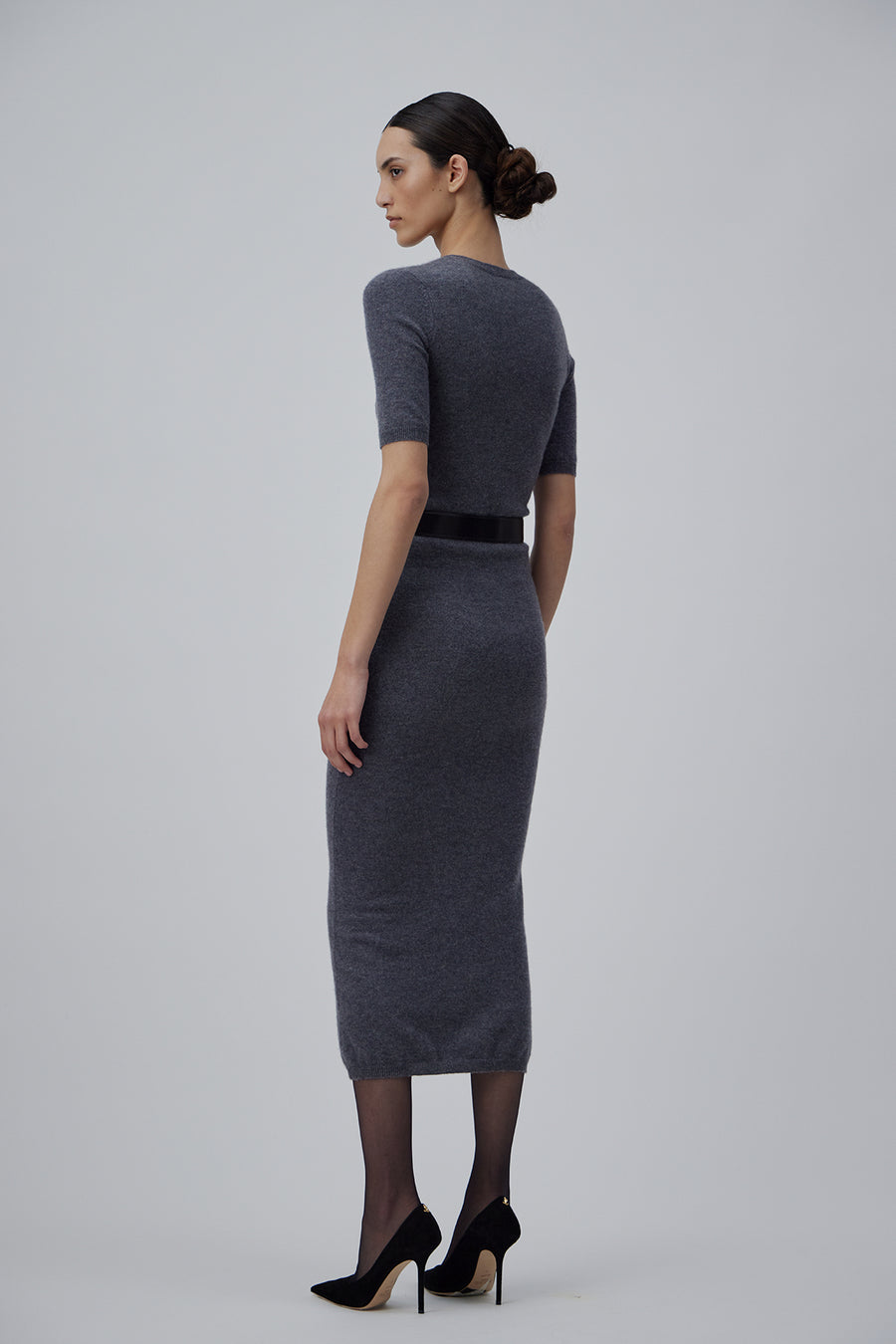 CASHMERE LONG DRESS IN SPASE GREY