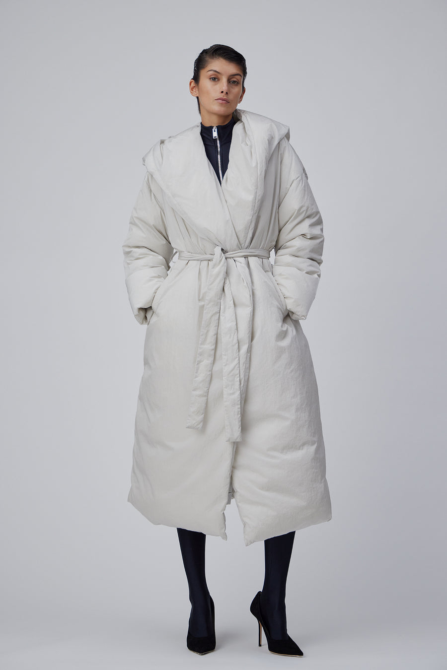 TRAVEL COAT WITH HOOD IN ECRU