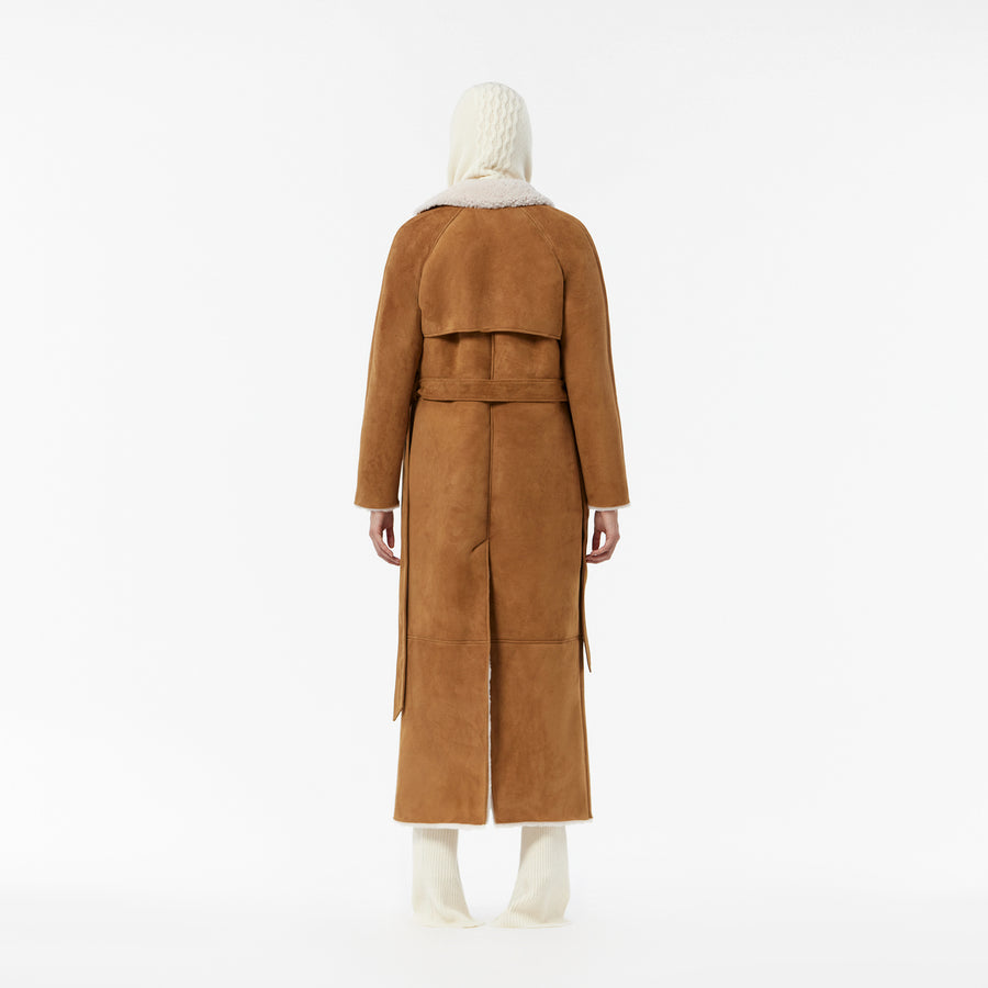 DOUBLE BREASTED TRENCH  COAT IN HONYE WHITE SHEARLING