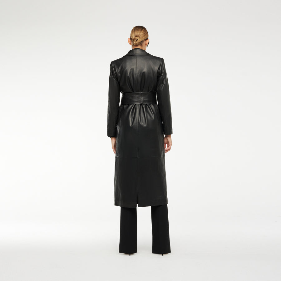 WRAP COAT IN BLACK LEATHER