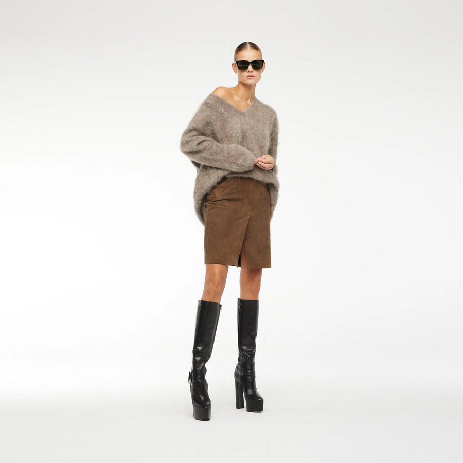 OVERSIZE V-NECK BRUSH CASHEMRE SWEATER