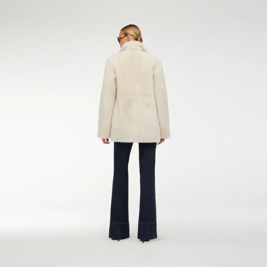 OVERSIZED SHEARLING BLAZER IN WHITE