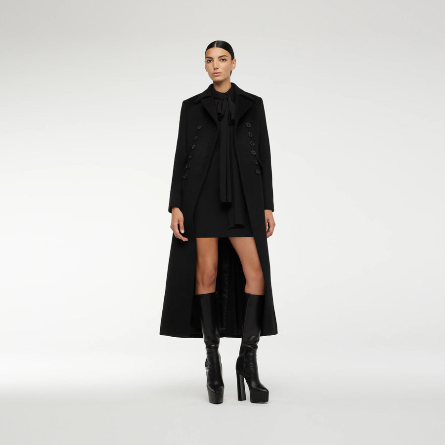 DOUBLE BREASTED COAT IN BLACK